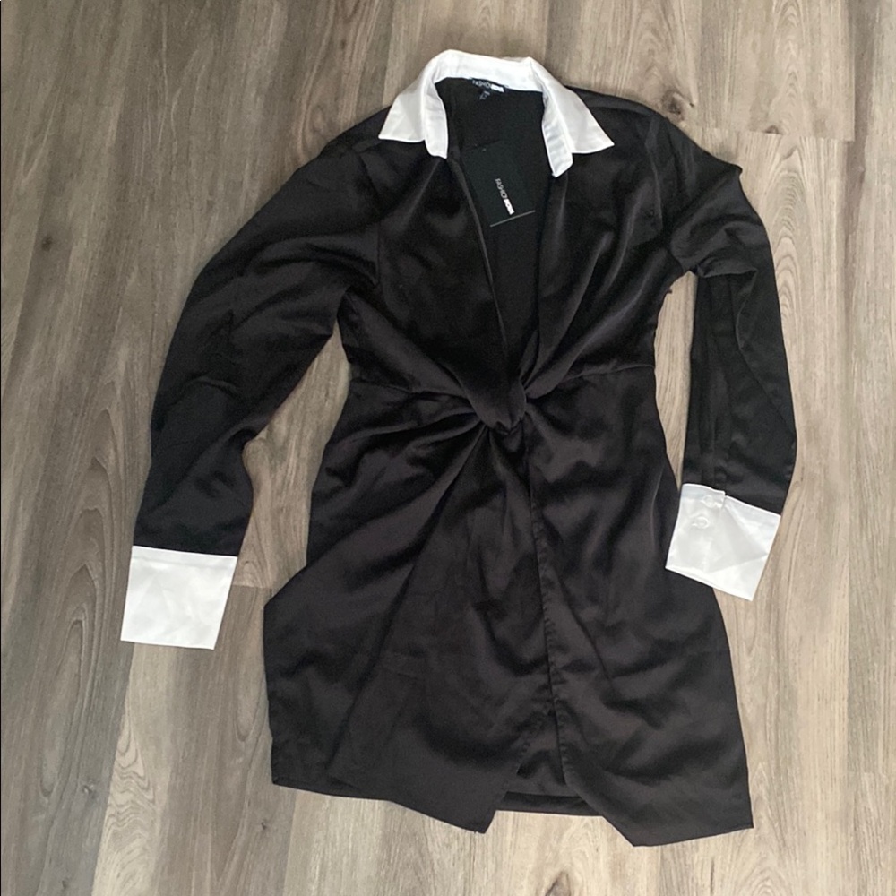 Fashion Nova Black and White Long Sleeve Dress